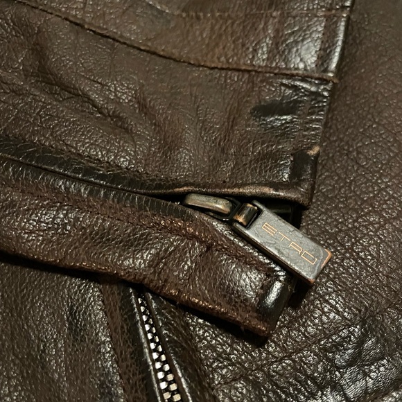 VINTAGE ITALIAN LEATHER JACKET BY ETRO - Picture 7 of 9